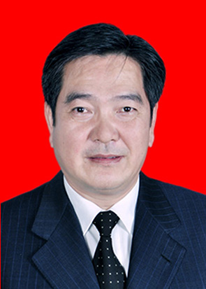 男,汉族,1962年10月生,籍贯上海,现任青浦区人大常委会党组书记,主任