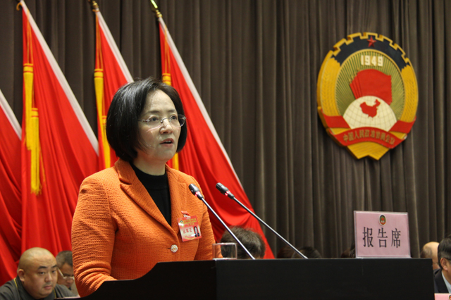 区政协主席李华桂.jpg
