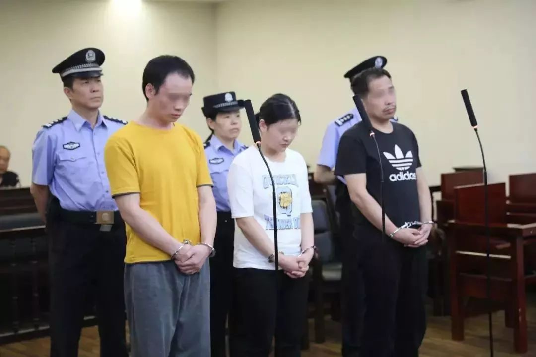 "餐消联盟"恶势力犯罪集团最高获刑15年6个月