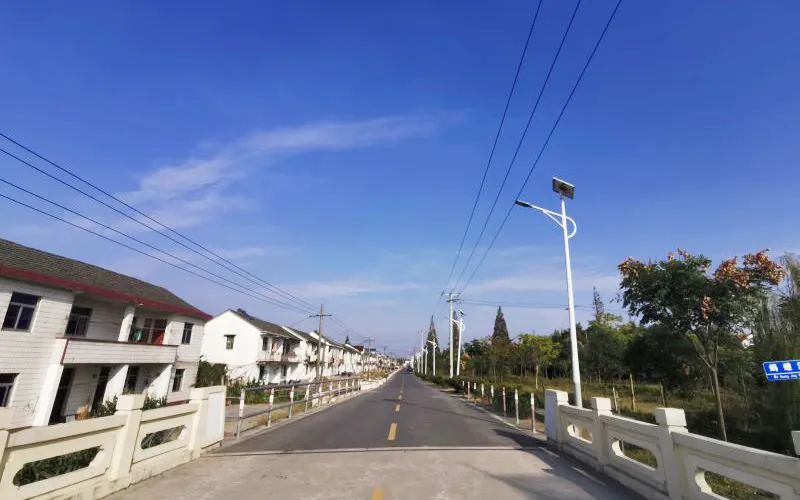 0716_092432_107.jpg 0716_092432_107.jpg