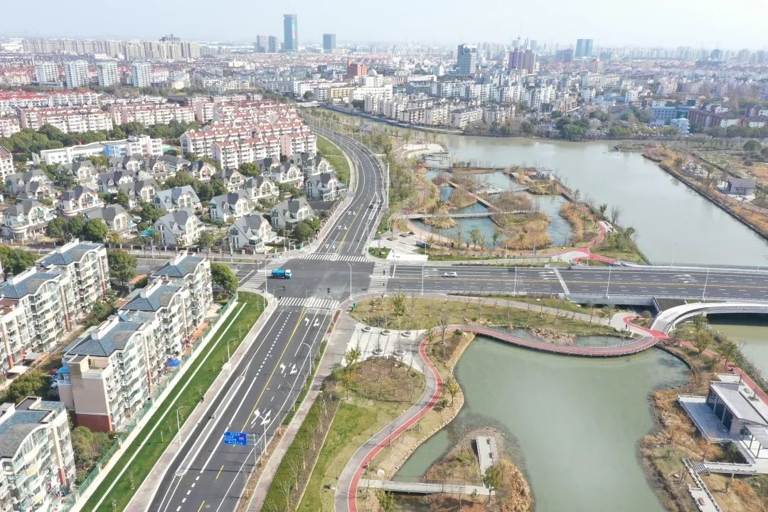 0225_104750_414.jpg 0225_104750_414.jpg