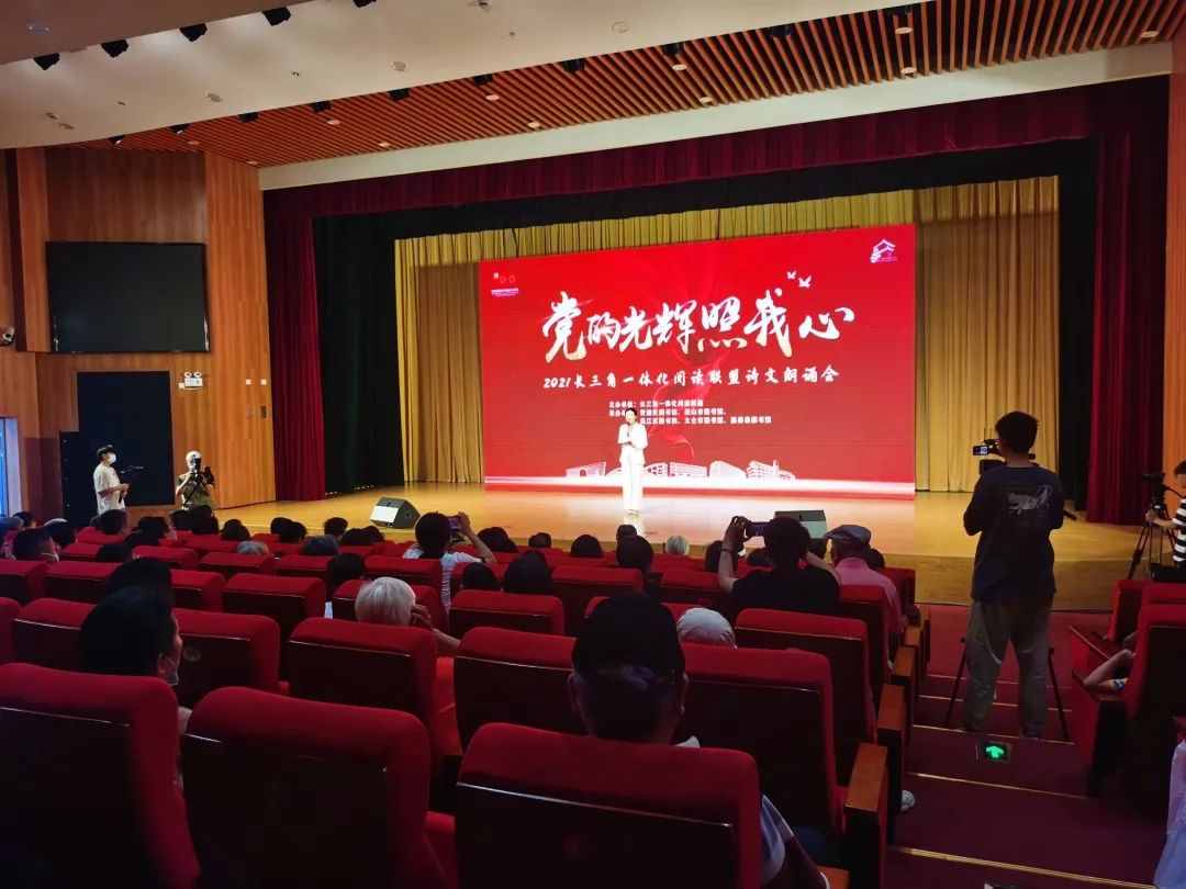 0601_104254_572.jpg 0601_104254_572.jpg