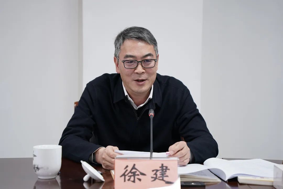 在推动青浦建设现代化枢纽门户中展现新作为体现新担当区委书记徐建