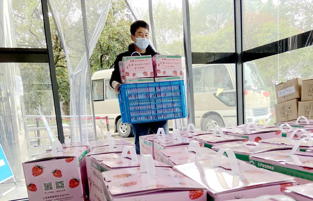 0324_134408_454.jpg 0324_134408_454.jpg