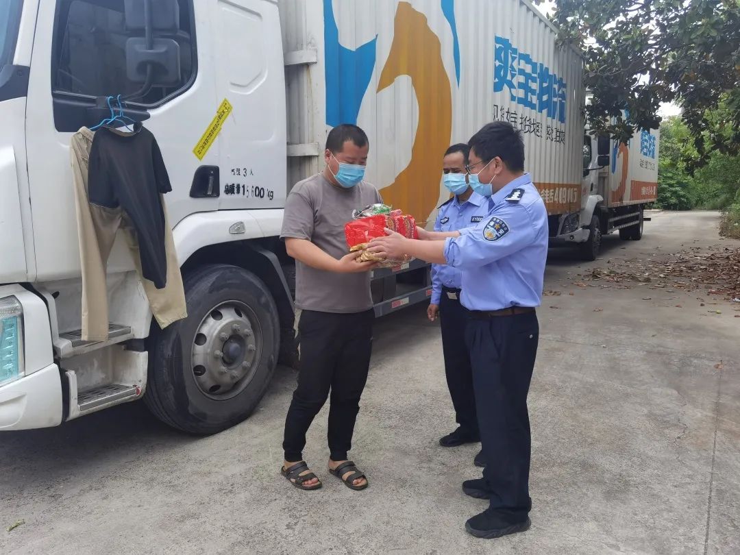 0520_113443_972.jpg 0520_113443_972.jpg