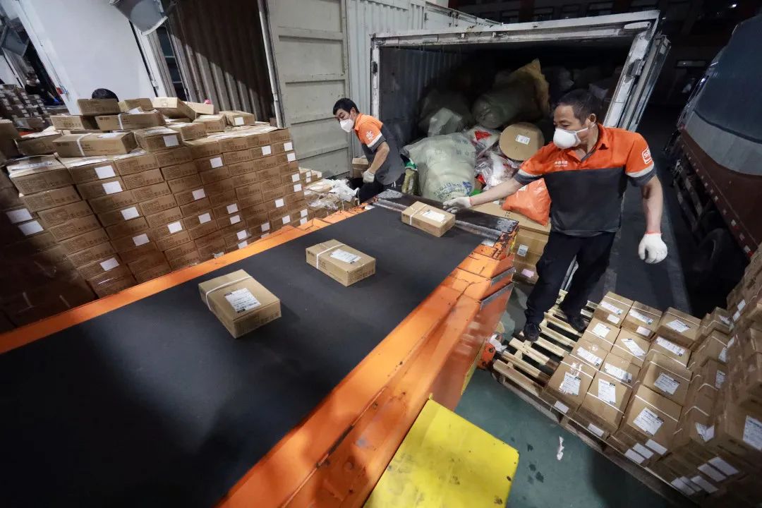 0524_104425_796.jpg 0524_104425_796.jpg