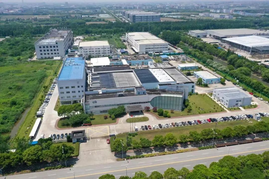 0130_091601_924.jpg 0130_091601_924.jpg