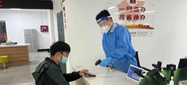 点滴间见初心，细微处践使命，以“青浦好办”政务服务为“温暖家”保质升温