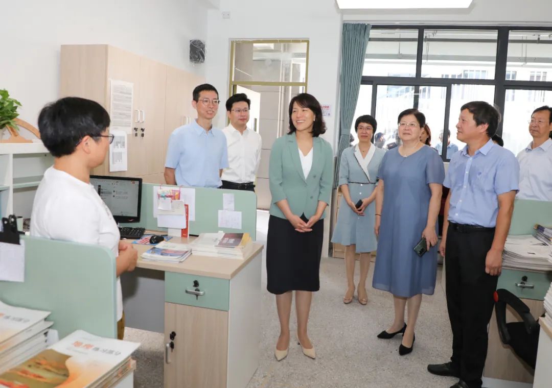 0907_110441_262.jpg 0907_110441_262.jpg