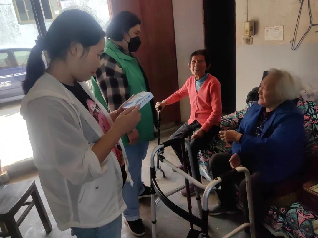 1123_100832_170.jpg 1123_100832_170.jpg