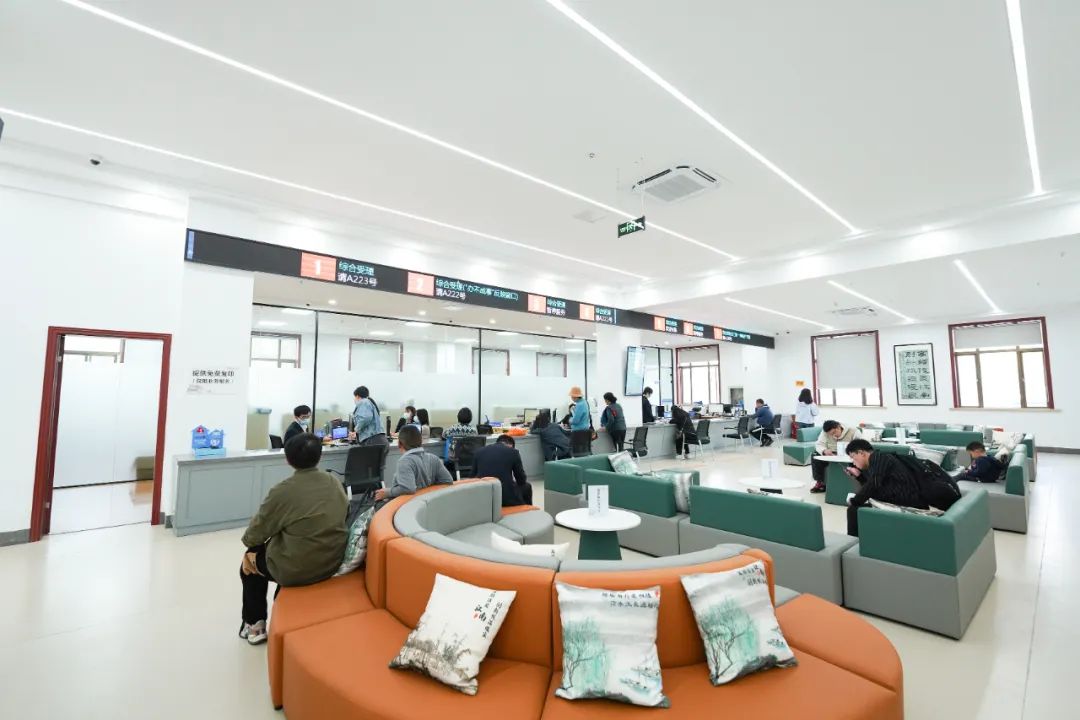 1124_082135_771.jpg 1124_082135_771.jpg