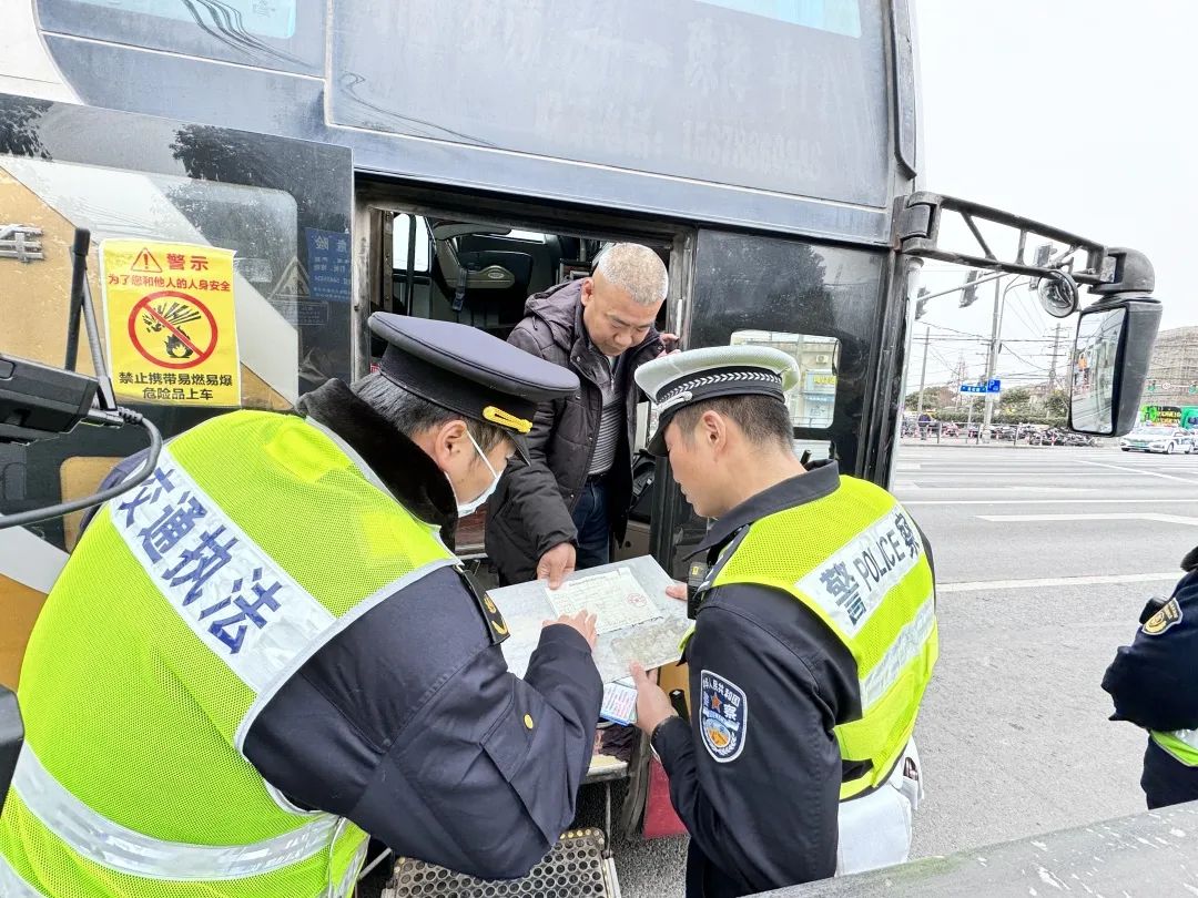 0115_095734_828.jpg 0115_095734_828.jpg