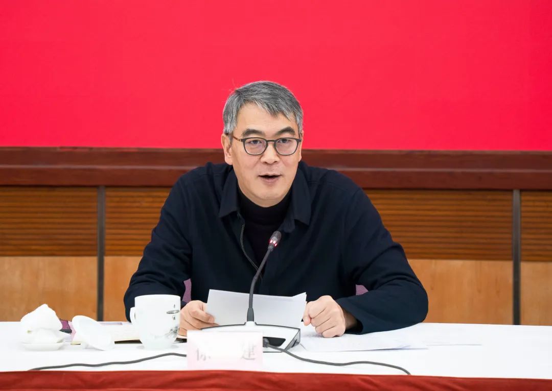 0204_093747_343.jpg 0204_093747_343.jpg