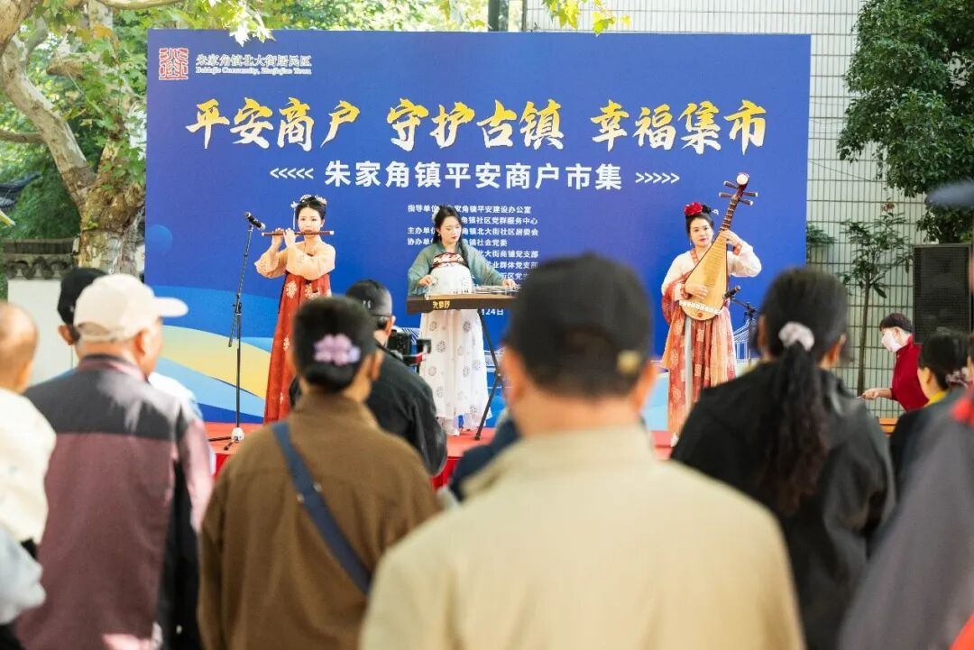 1028_103012_897.jpg 1028_103012_897.jpg