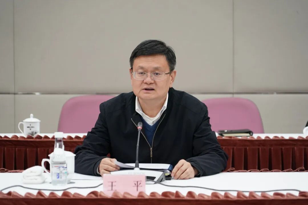 1211_084356_538.jpg 1211_084356_538.jpg