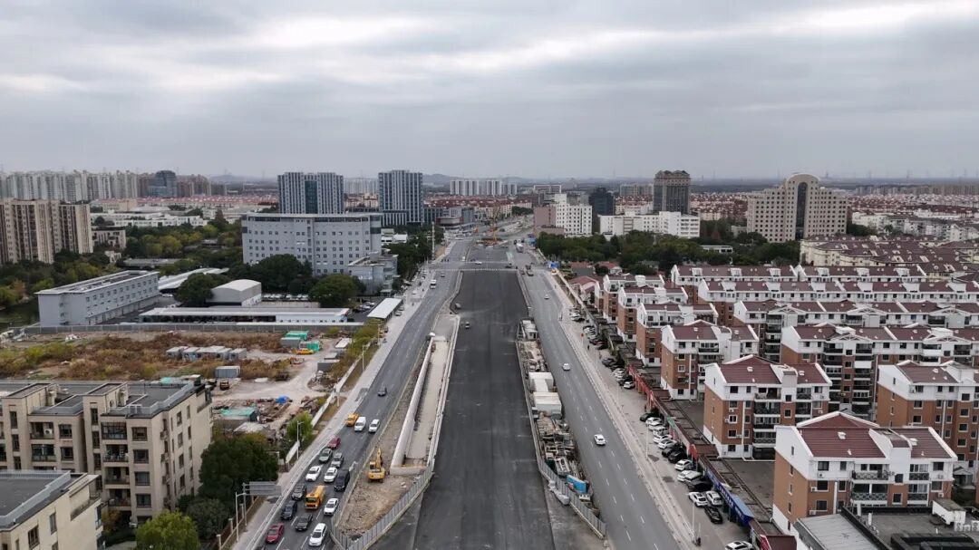 1215_084632_542.jpg 1215_084632_542.jpg