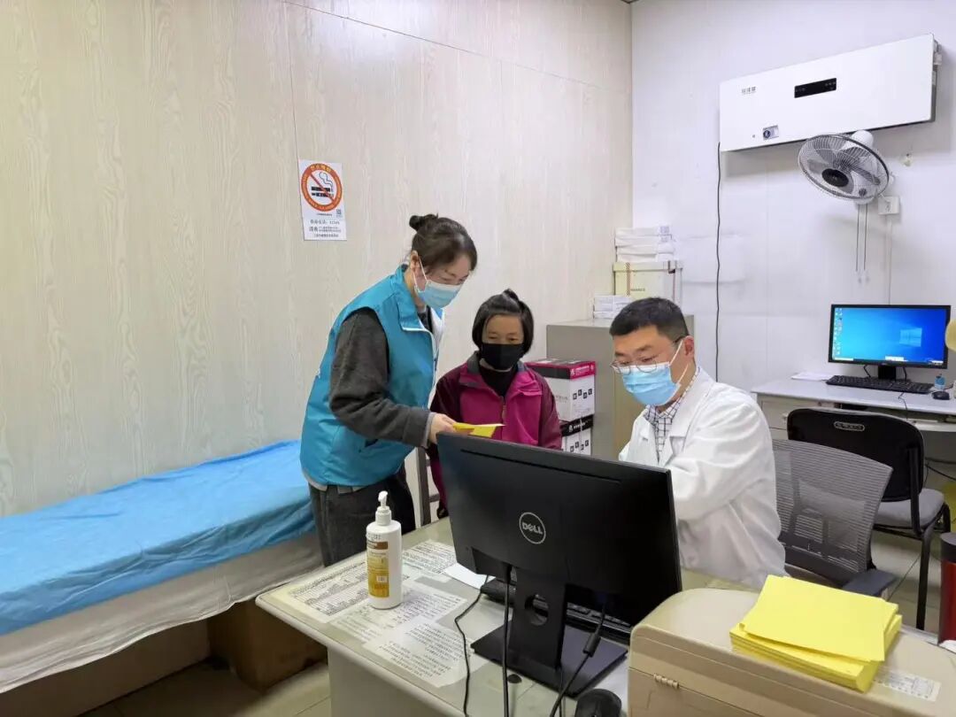 1218_131803_703.jpg 1218_131803_703.jpg