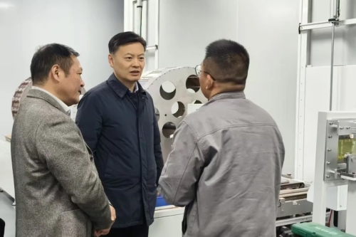 政企同心推动“十五五”开好局、起好步！区领导走访重点企业