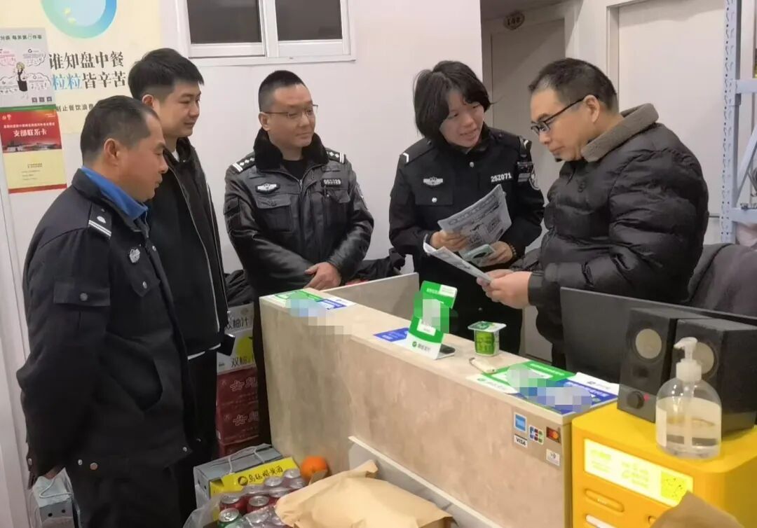 0402_090911_980.jpg 0402_090911_980.jpg