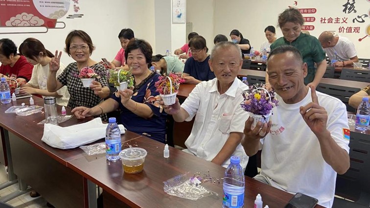 青浦区各镇（街道）慈善超市9月活动简讯