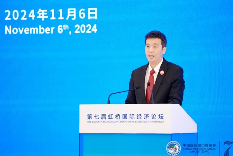 开放包容、相互赋能成为全球新能源汽车未来发展的时代同音——政商学界嘉宾在第七届虹桥论坛“全球新能源汽车的未来”分论坛深入交流