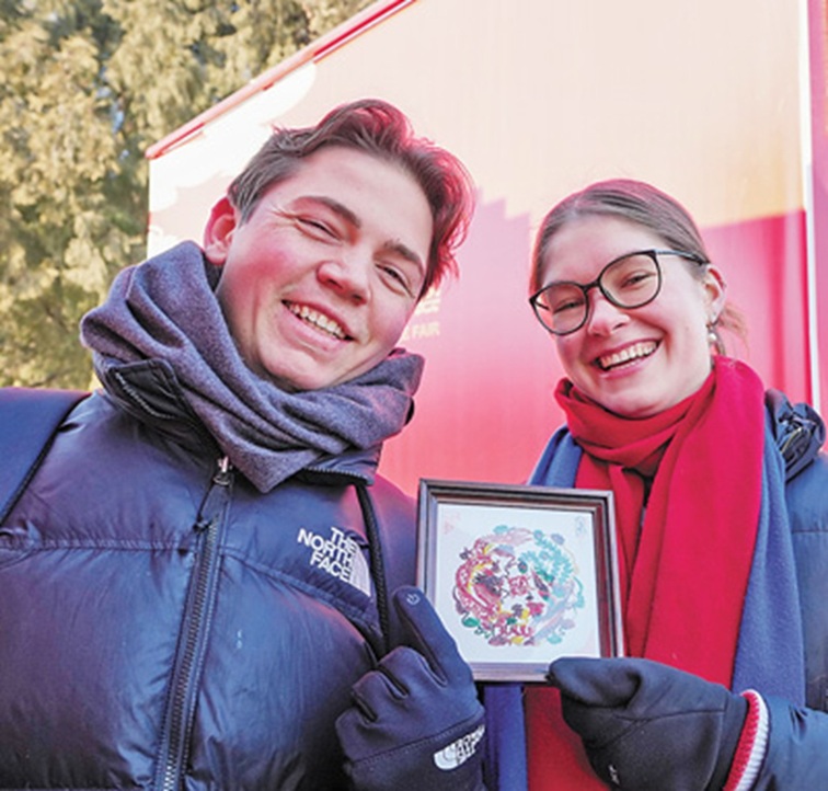 【国务院信息】旅游过年释放消费新动能 【国务院信息】旅游过年释放消费新动能
