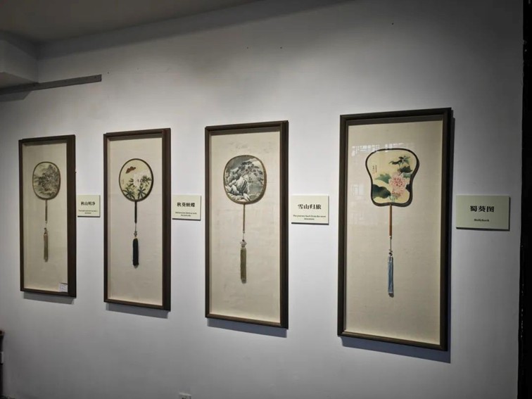一道踏青，青浦各大艺术展馆，已换上缤纷“春妆”！一键收藏