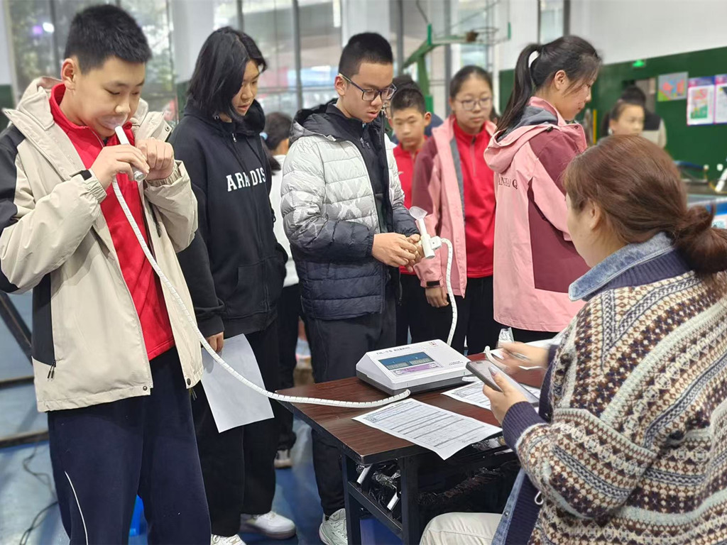 青浦区2025年国家高水平体育后备人才基地选材测试工作顺利完成