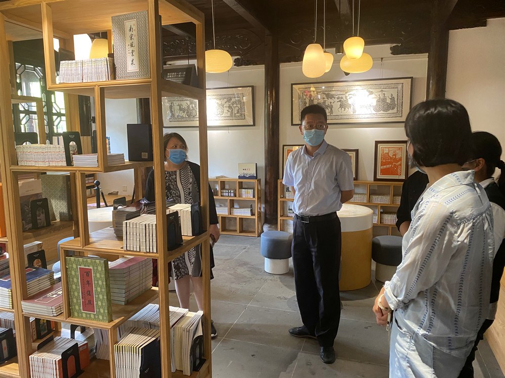 区文化和旅游局主要领导带队赴嘉定区学习调研文旅设施建设工作