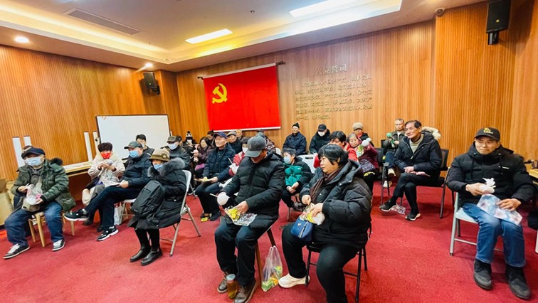 新春相聚 情暖 “最可爱的人”
