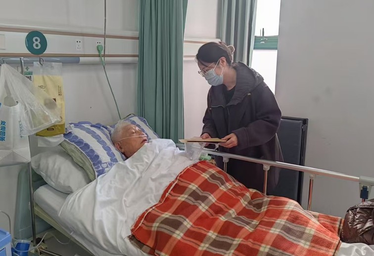 新春相聚 情暖 “最可爱的人”