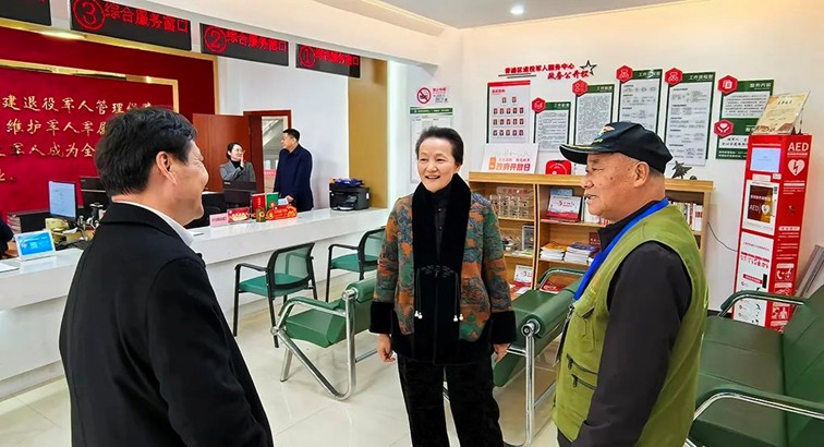 倪向军副区长走访慰问区退役军人局