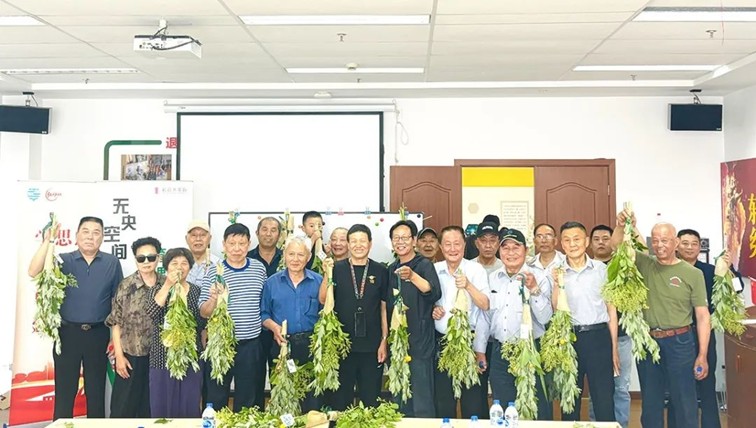 粽香传情系老兵 退役军人服务站共谱端午温馨画卷