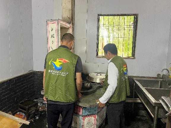 粽香传情系老兵 退役军人服务站共谱端午温馨画卷