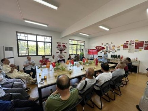 五年热线情牵老兵 四季游园筑牢“心灵铠甲”