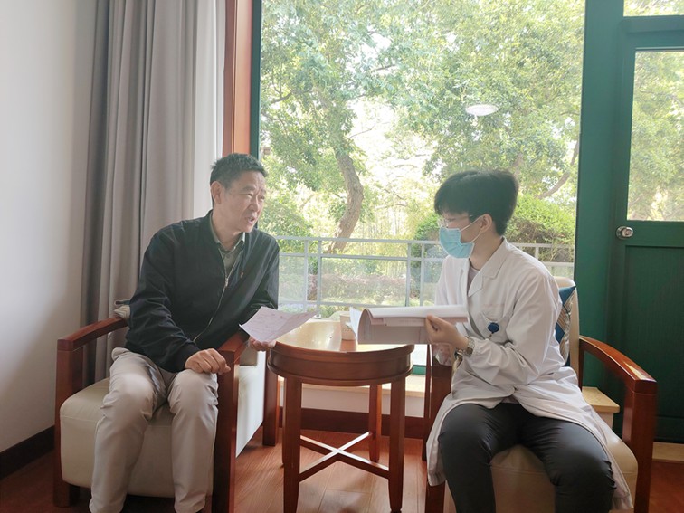 致敬荣光岁月!这份专属健康体检,温暖守护军休干部 致敬荣光岁月!这份专属健康体检,温暖守护军休干部