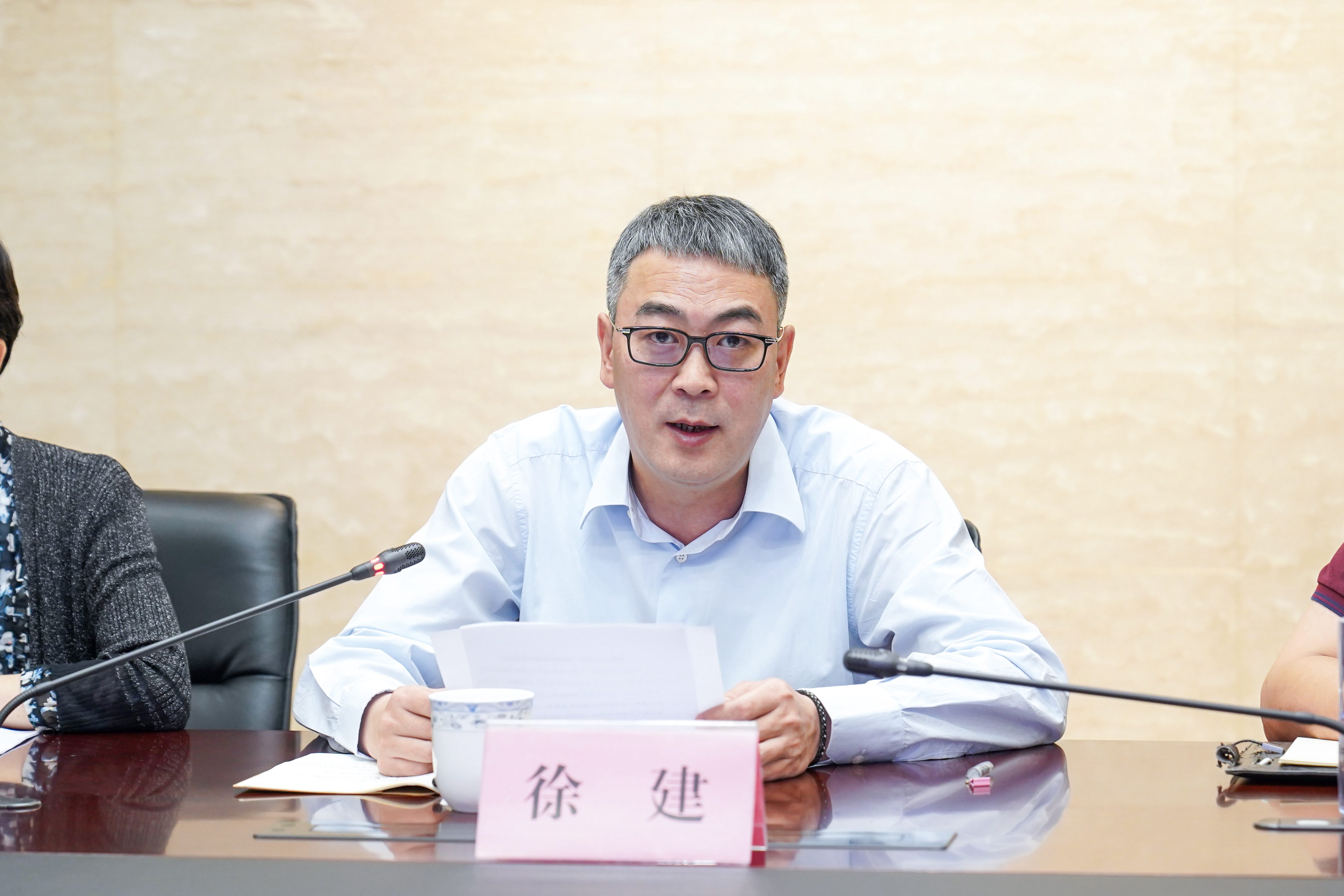 青浦区召开第6号台风烟花防御准备工作动员部署会