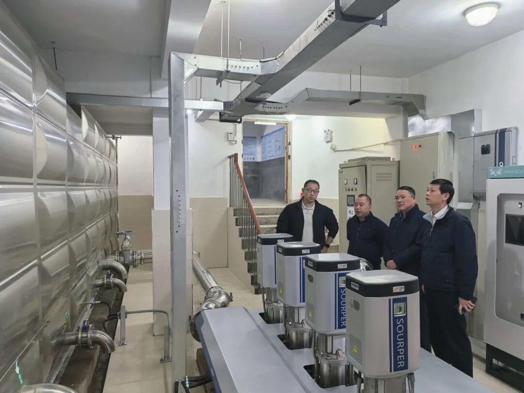 市水务局来青开展二次供水设施接管改造工作调研