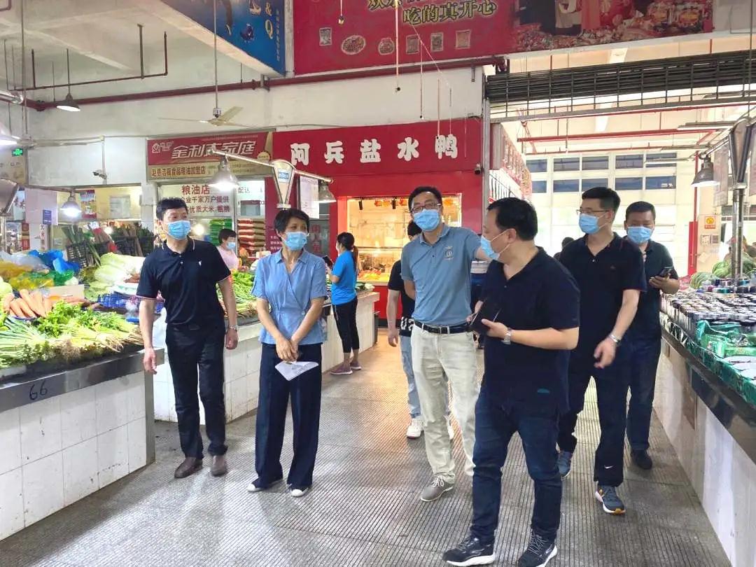 青浦区卫健委联合区商务委开展农贸市场专项督导