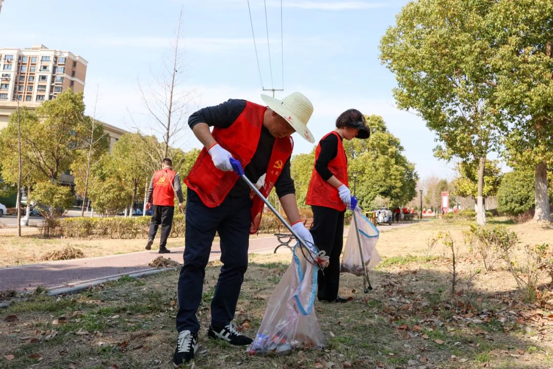 0325_144552_164.jpg 0325_144552_164.jpg