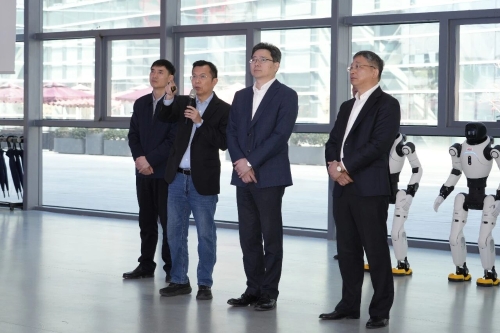 抢抓机遇、乘势而上，为全区发展大局作出新贡献！区领导调研青浦区香花桥街道