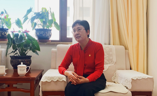 镇党委书记王玲锦带队到青海开展对口帮扶活动