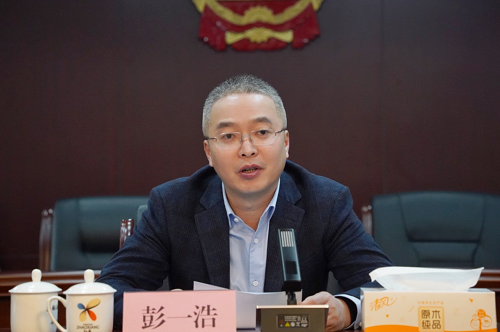 区委第四巡察组召开会议,向赵巷镇党委反馈村居党组织巡察情况