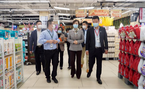 镇党委书记徐珏带队实地巡查创文迎复审工作督促有关单位要全面落实