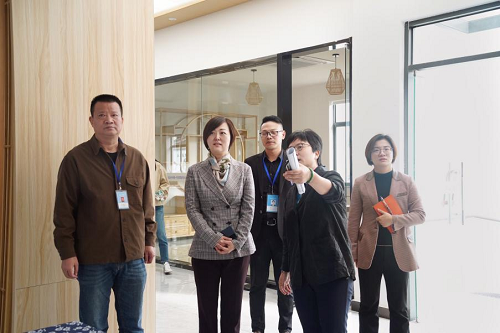 镇党委书记徐珏带队实地巡查创文迎复审工作,督促有关单位要全面落实