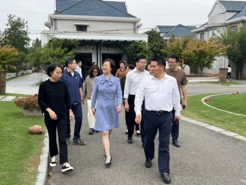 1017_093942_478.jpg 1.jpg