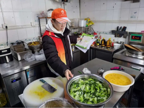 0327_102827_710.jpg 3.jpg