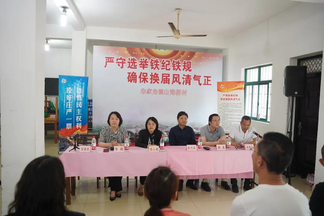 0514_131317_881.jpg 0514_131317_881.jpg