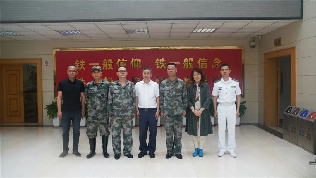 0817_134605_522.jpg 0817_134605_522.jpg